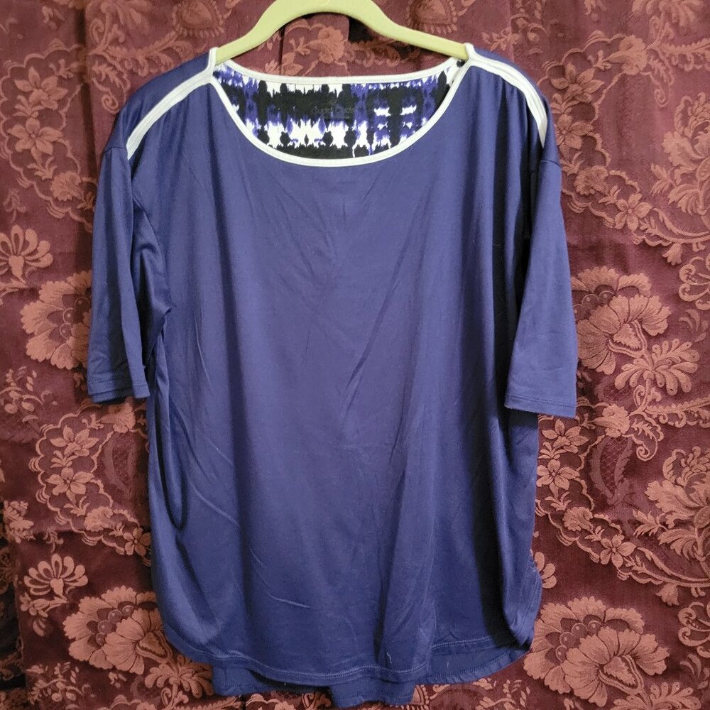 Cuddle Duds Blue T-shirt Medium